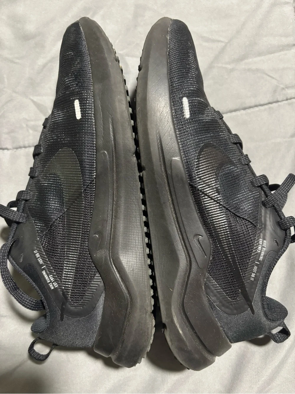 Nike Downshifter 12 All-Black Lightweight Running shoes
